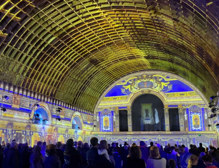 CS Prod takes the crown for mapping show thanks to Digital Projection
